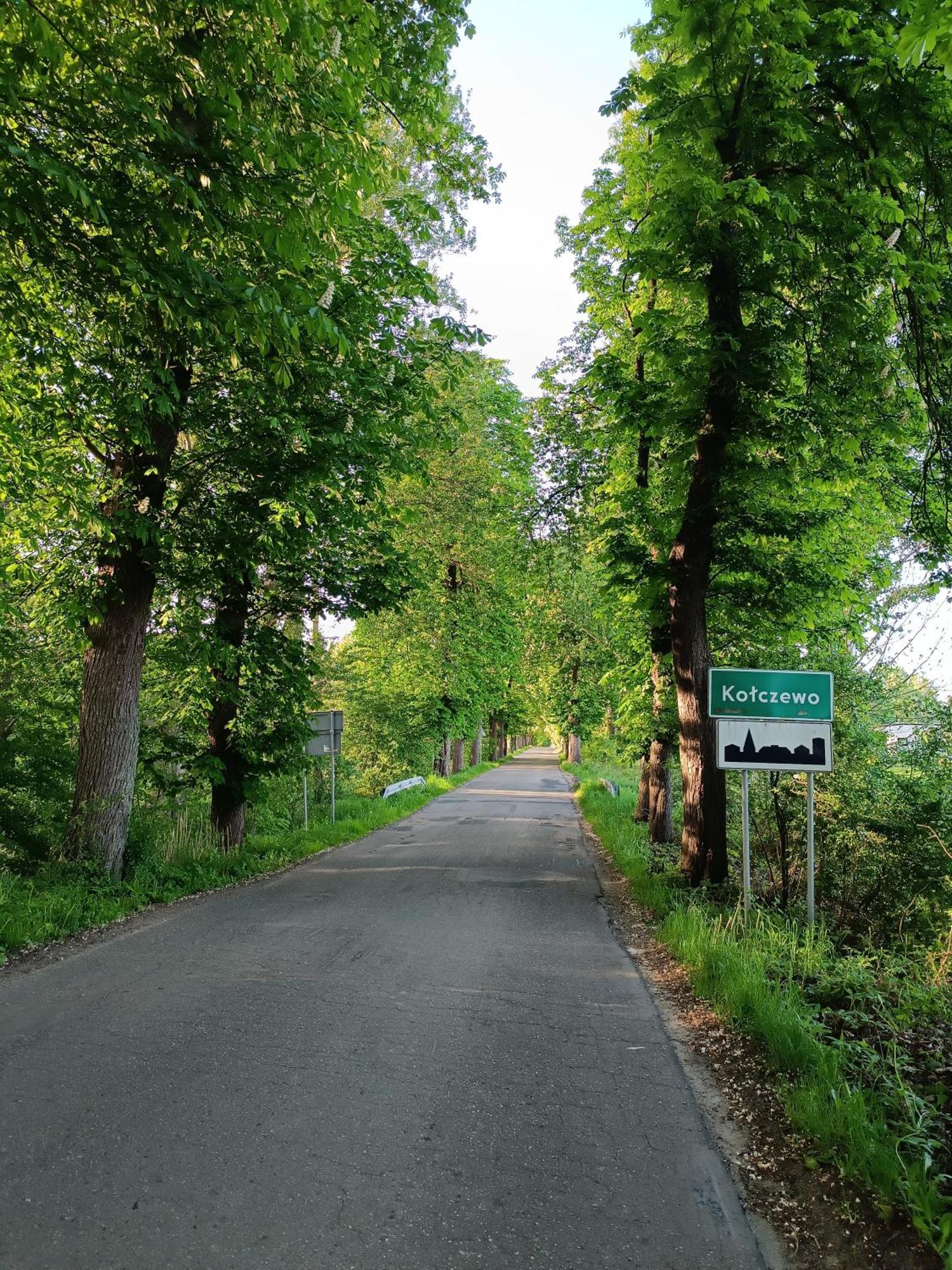 Szary Domek Nad Jeziorem Kołczewo 外观 照片